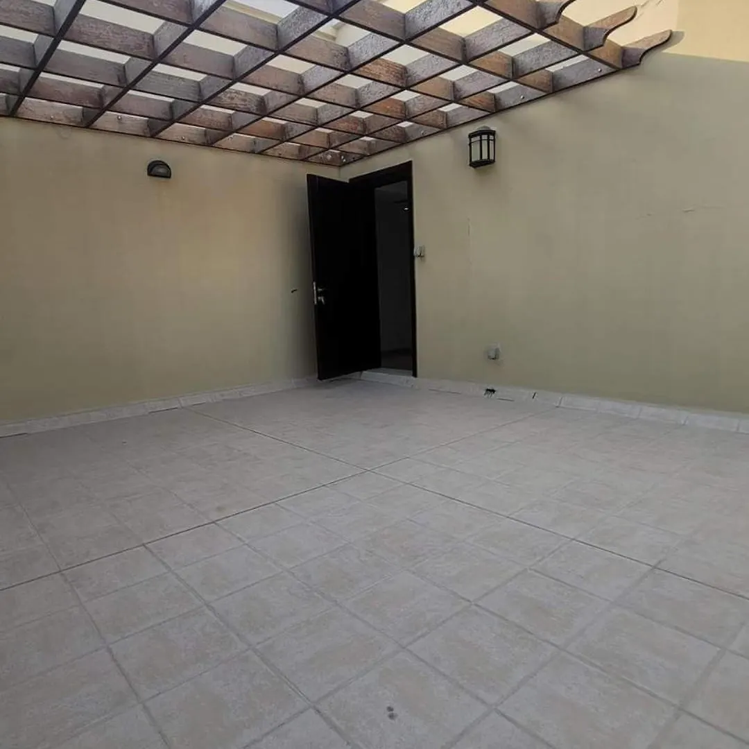 Oima Leasing Property Dubai United Arab Emirates